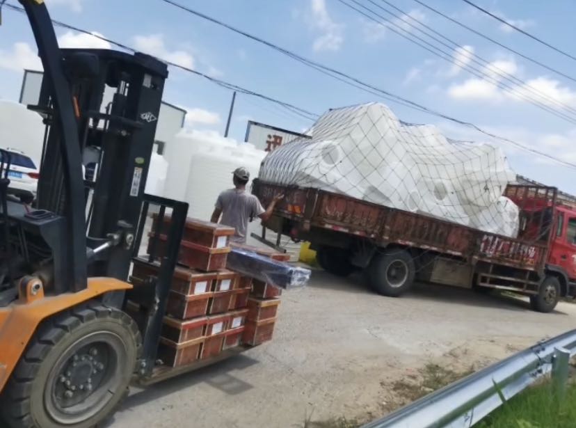 塑料水箱容器哪家好？