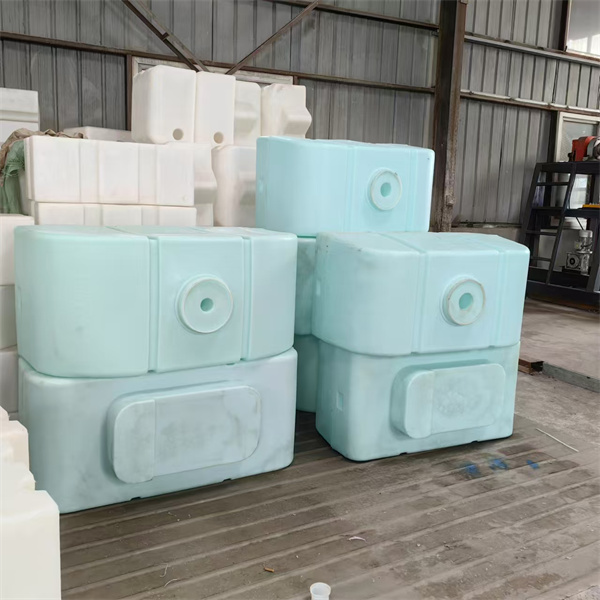 什么是園林機械水箱植保機械水箱？